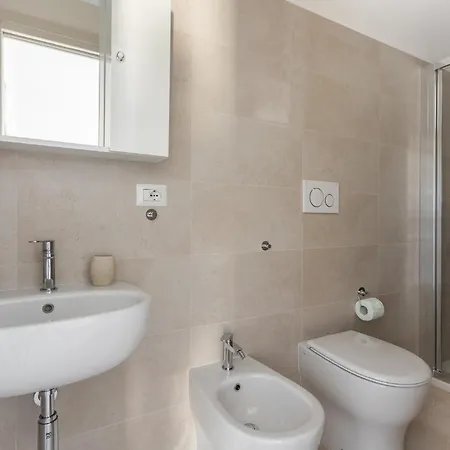 Greca בית הארחה 3*